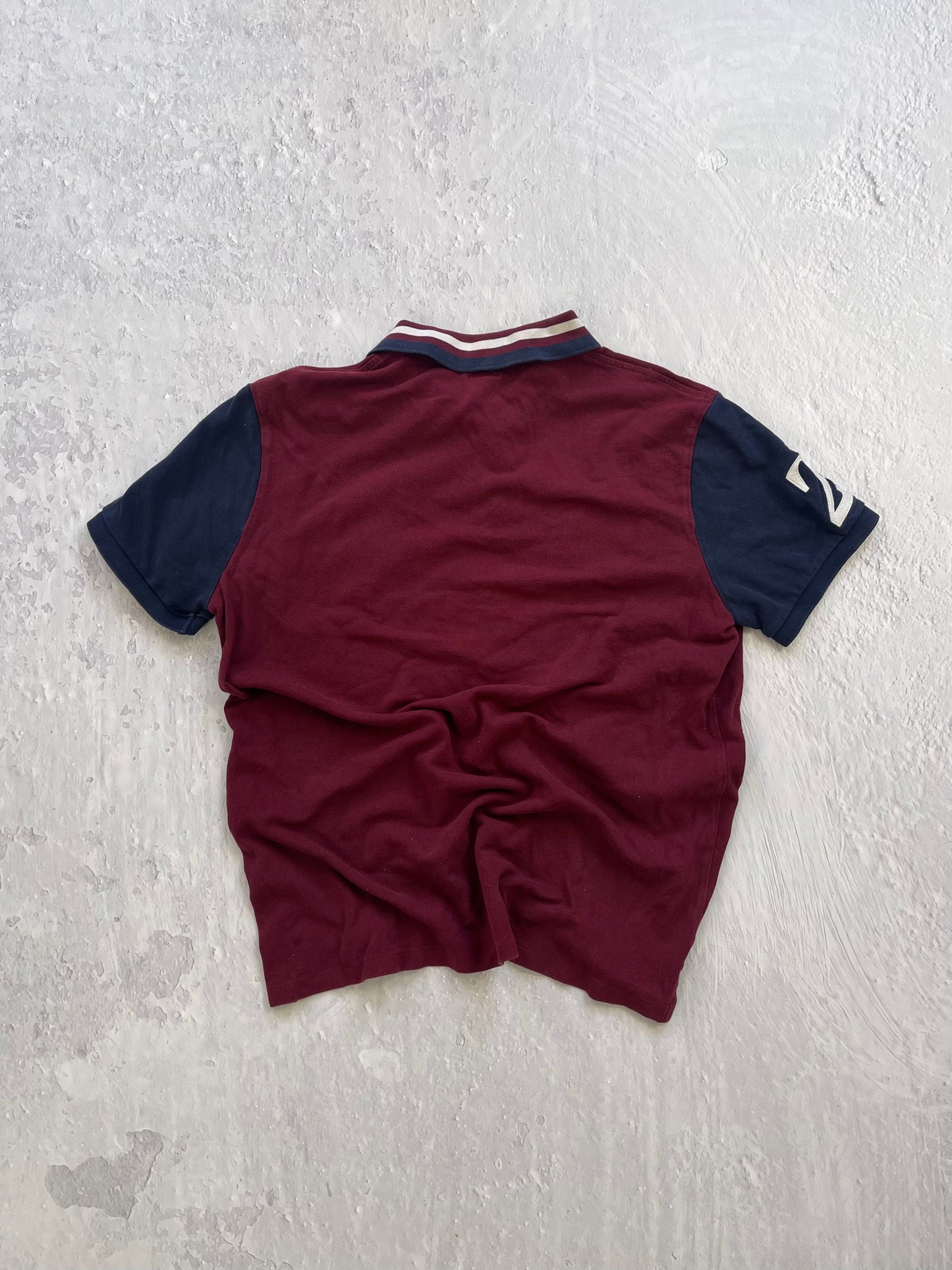 Ralph Lauren Polo (L)