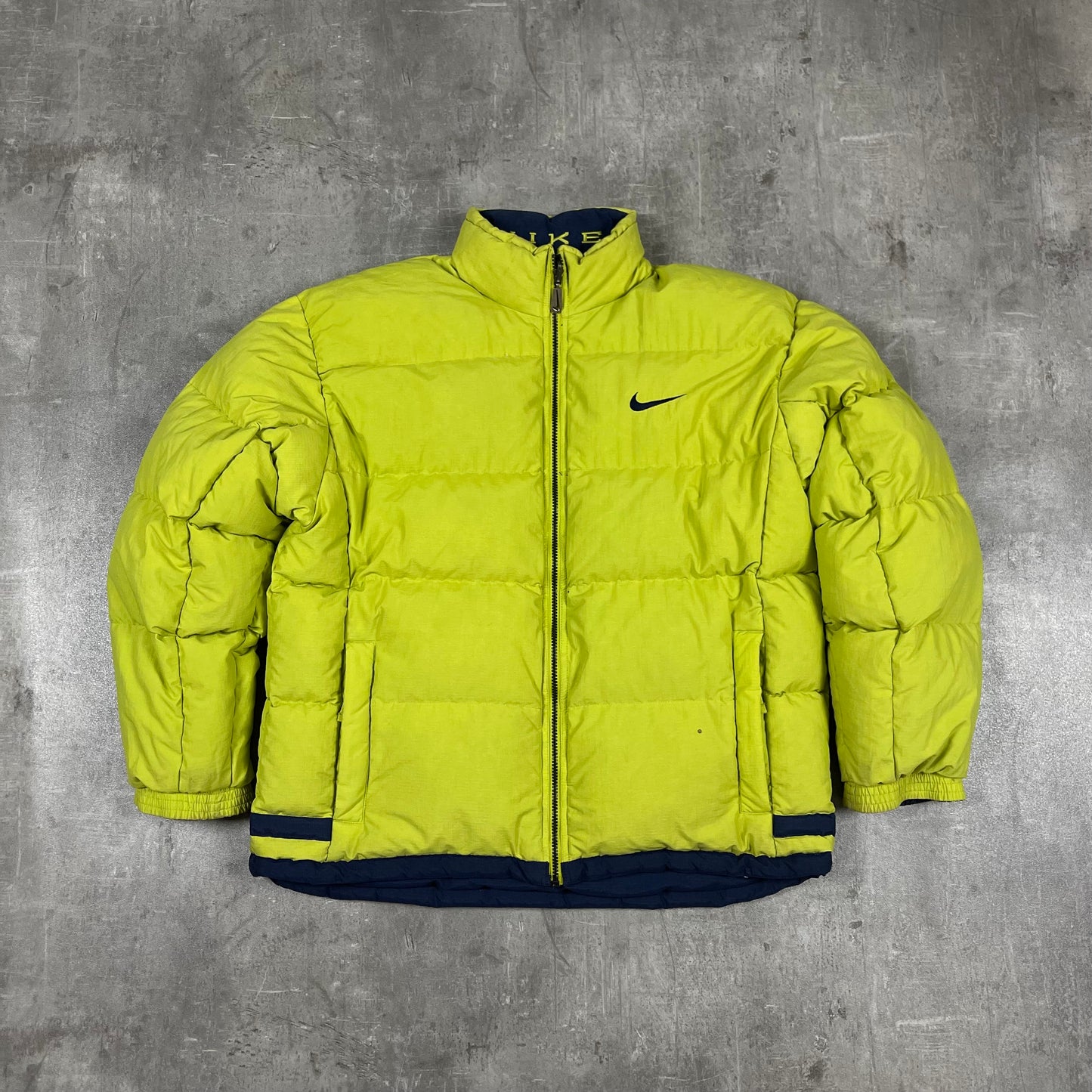 Nike Winterjacke (L)