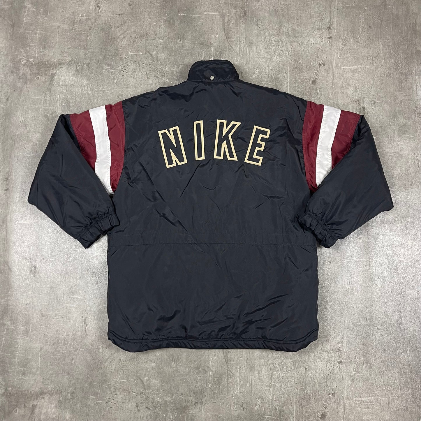 Nike Winterjacke (M)