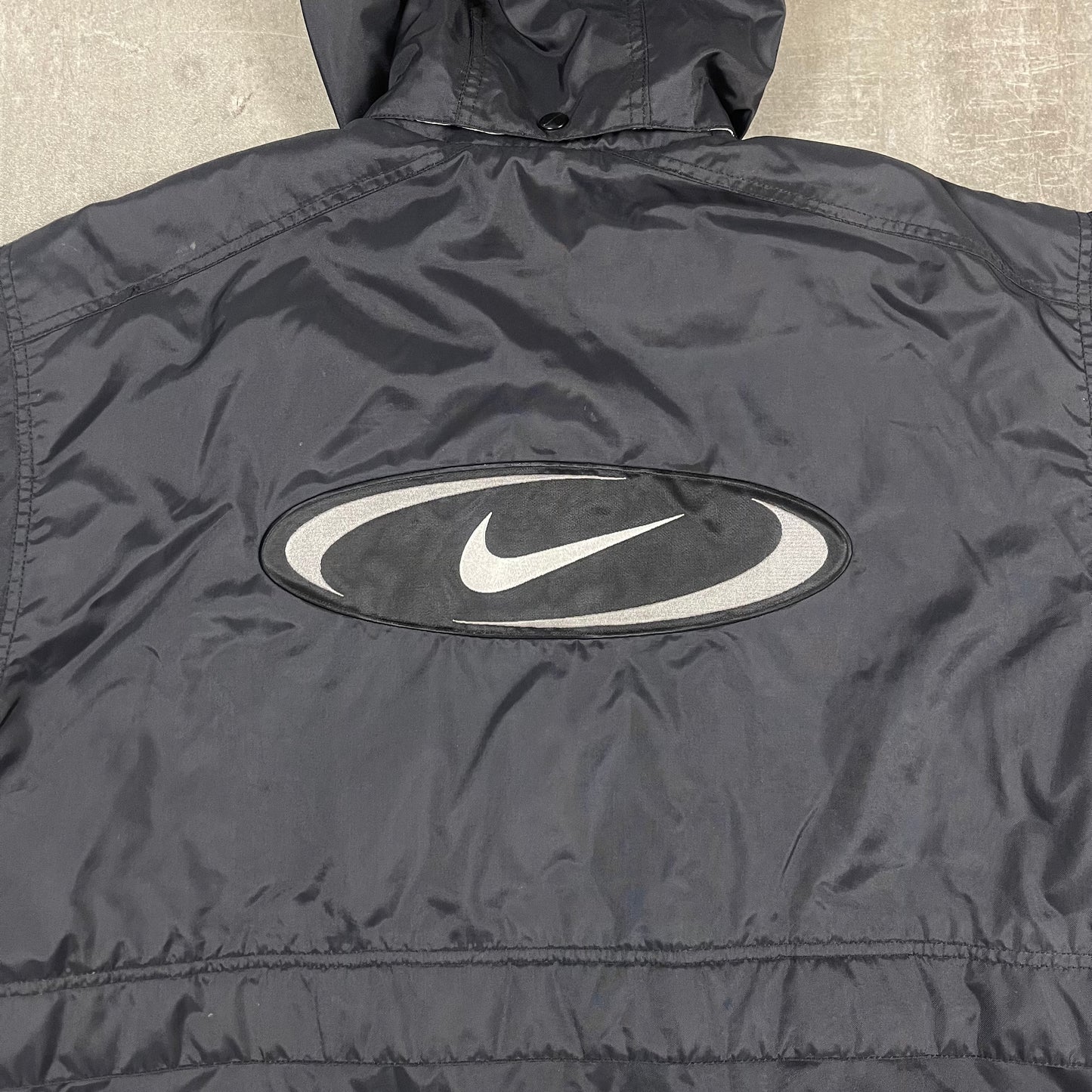 Nike Winterjacke (M)