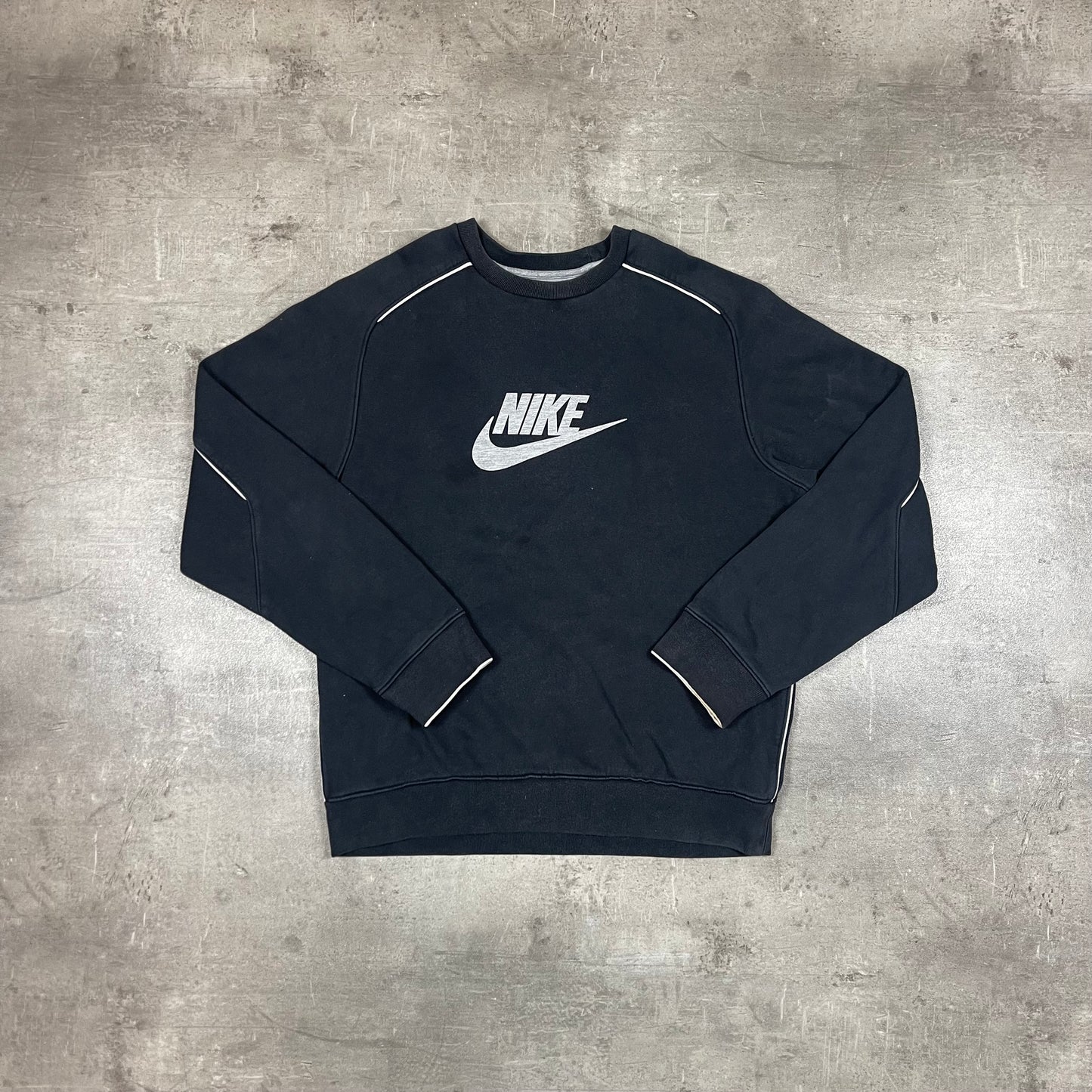 Nike Sweater (L)